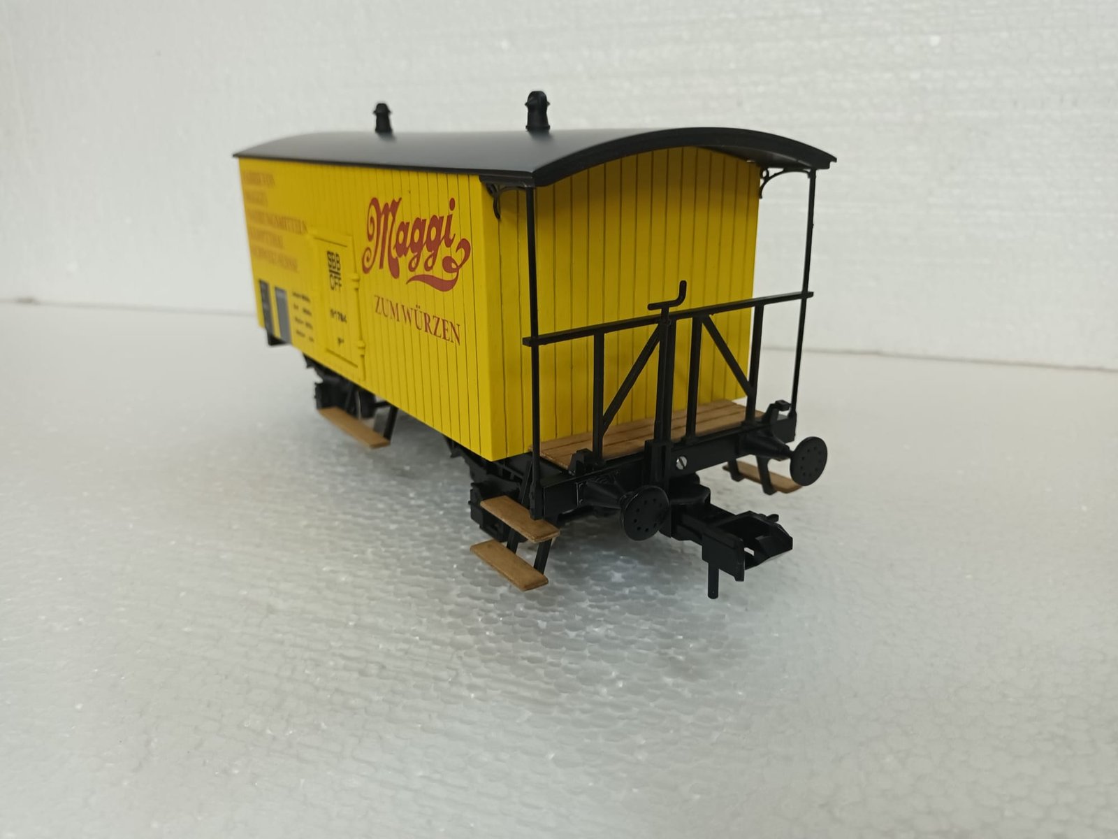 Wagon couvert 2 essieux CFF MAGGI – Image 2